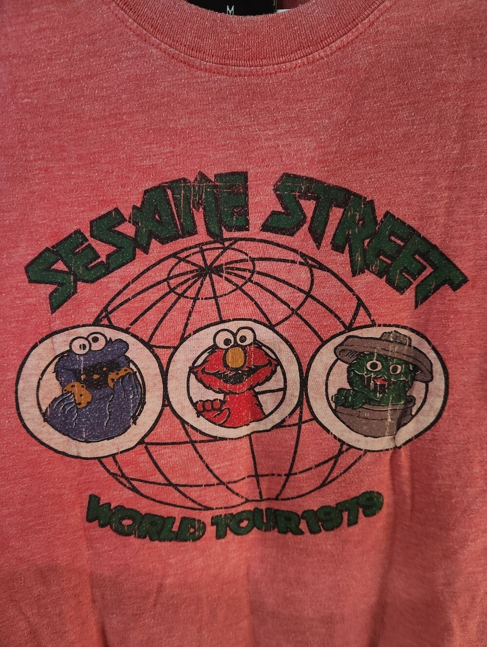 Vintage 2003 Sesame Street T-shirt - Picture 2 of 4